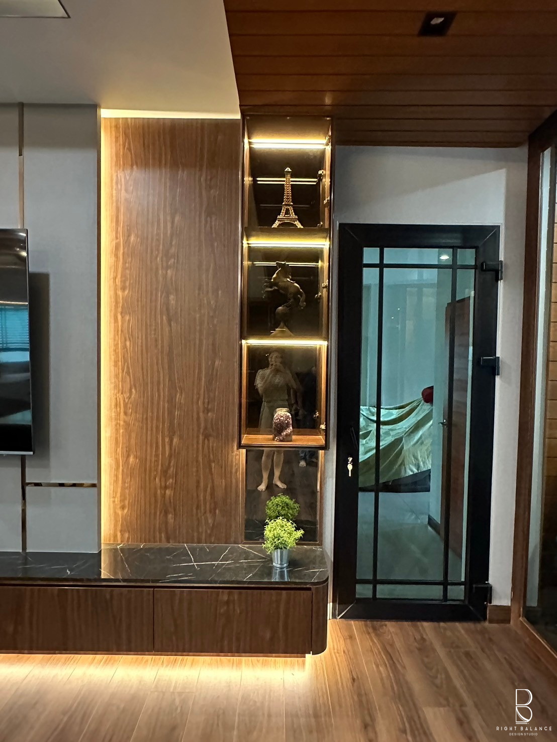 LINE_ALBUM_บ้านพี่กอลฟเสร็จ_241027_11